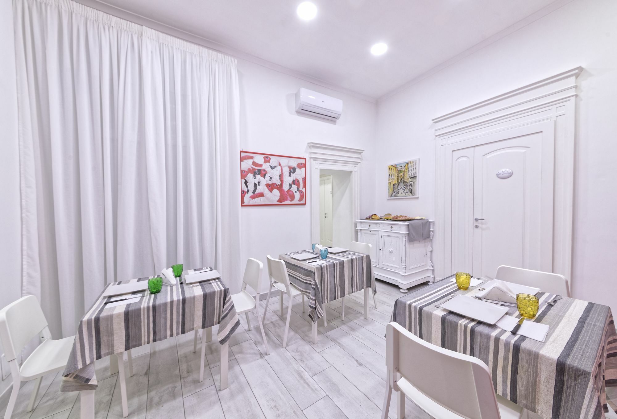 B&B Rest A Napoli Zewnętrze zdjęcie