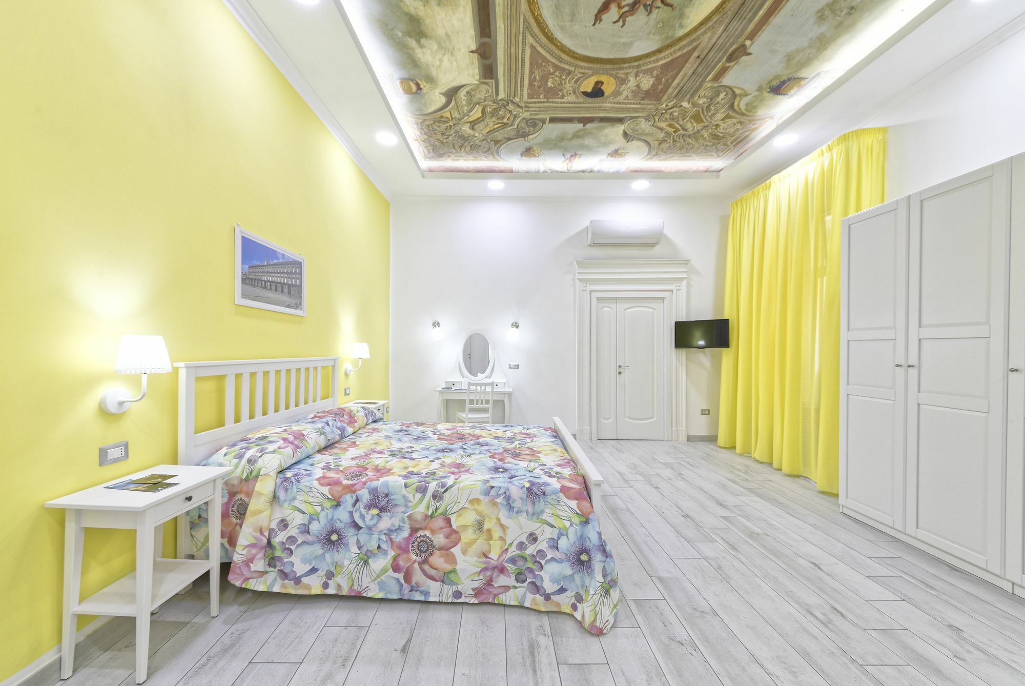 B&B Rest A Napoli Zewnętrze zdjęcie