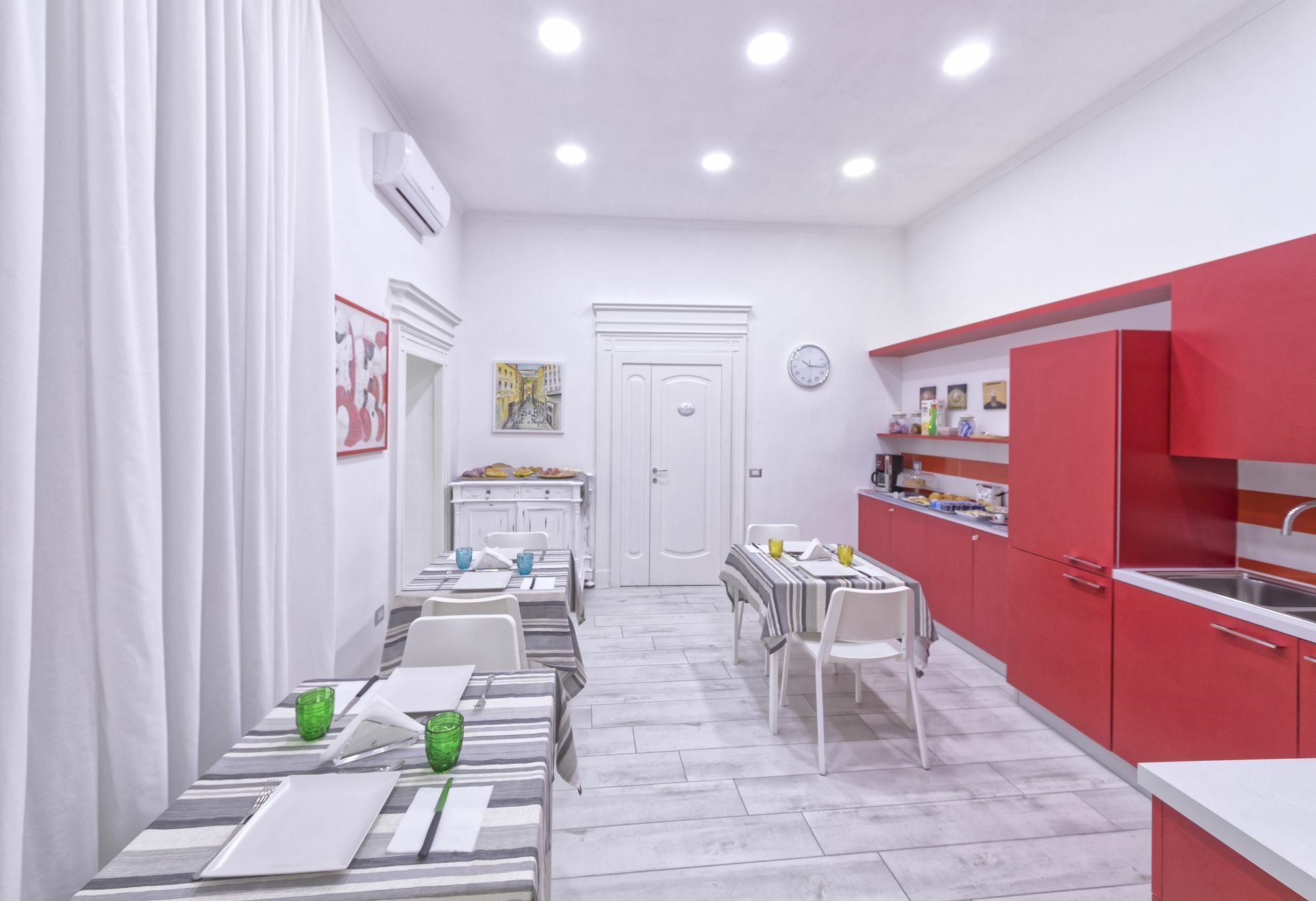 B&B Rest A Napoli Zewnętrze zdjęcie