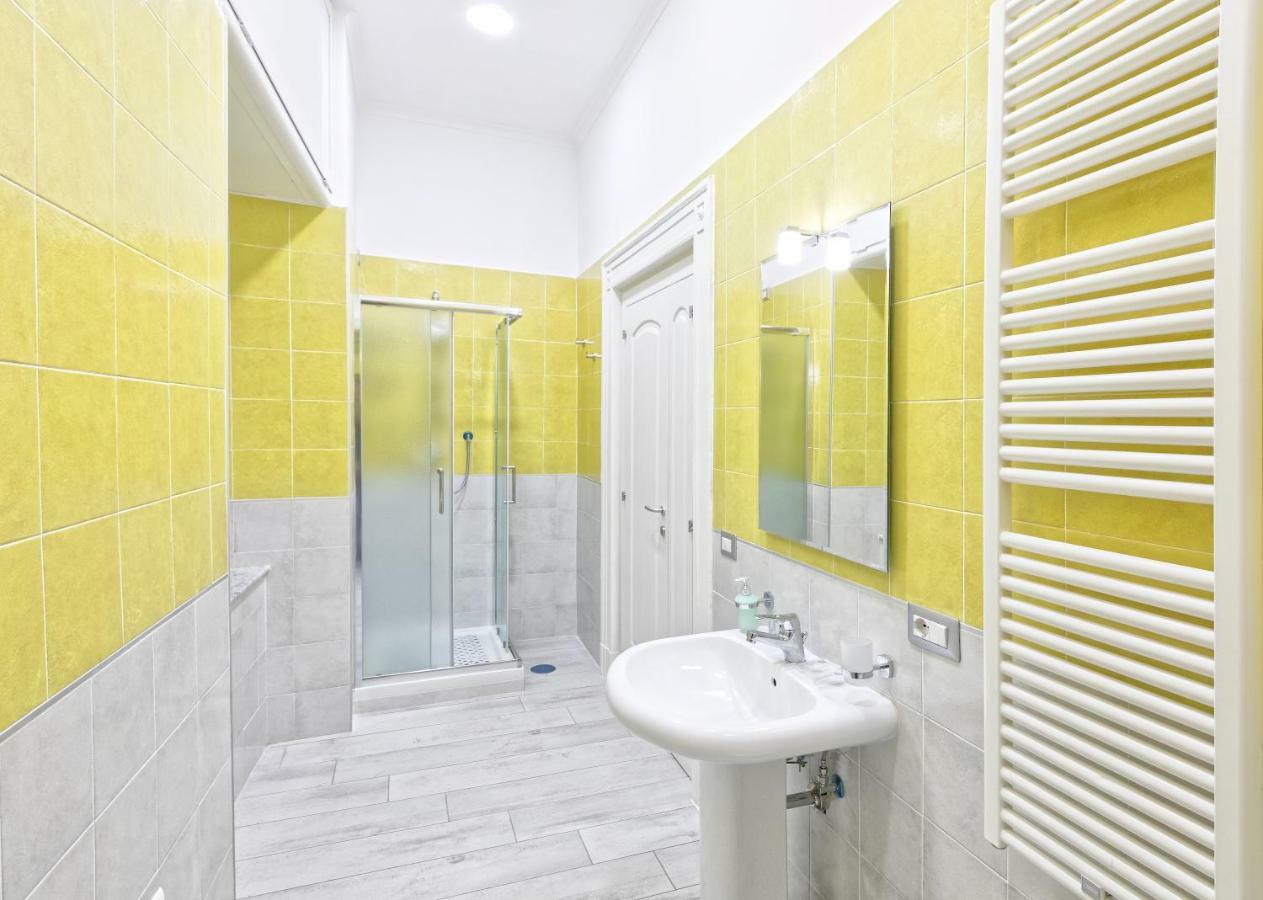 B&B Rest A Napoli Zewnętrze zdjęcie