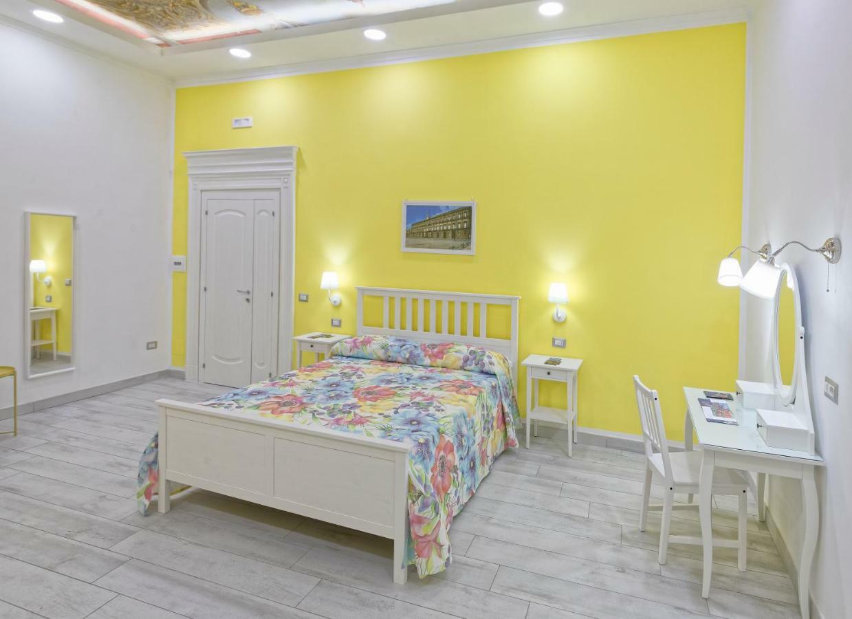 B&B Rest A Napoli Zewnętrze zdjęcie